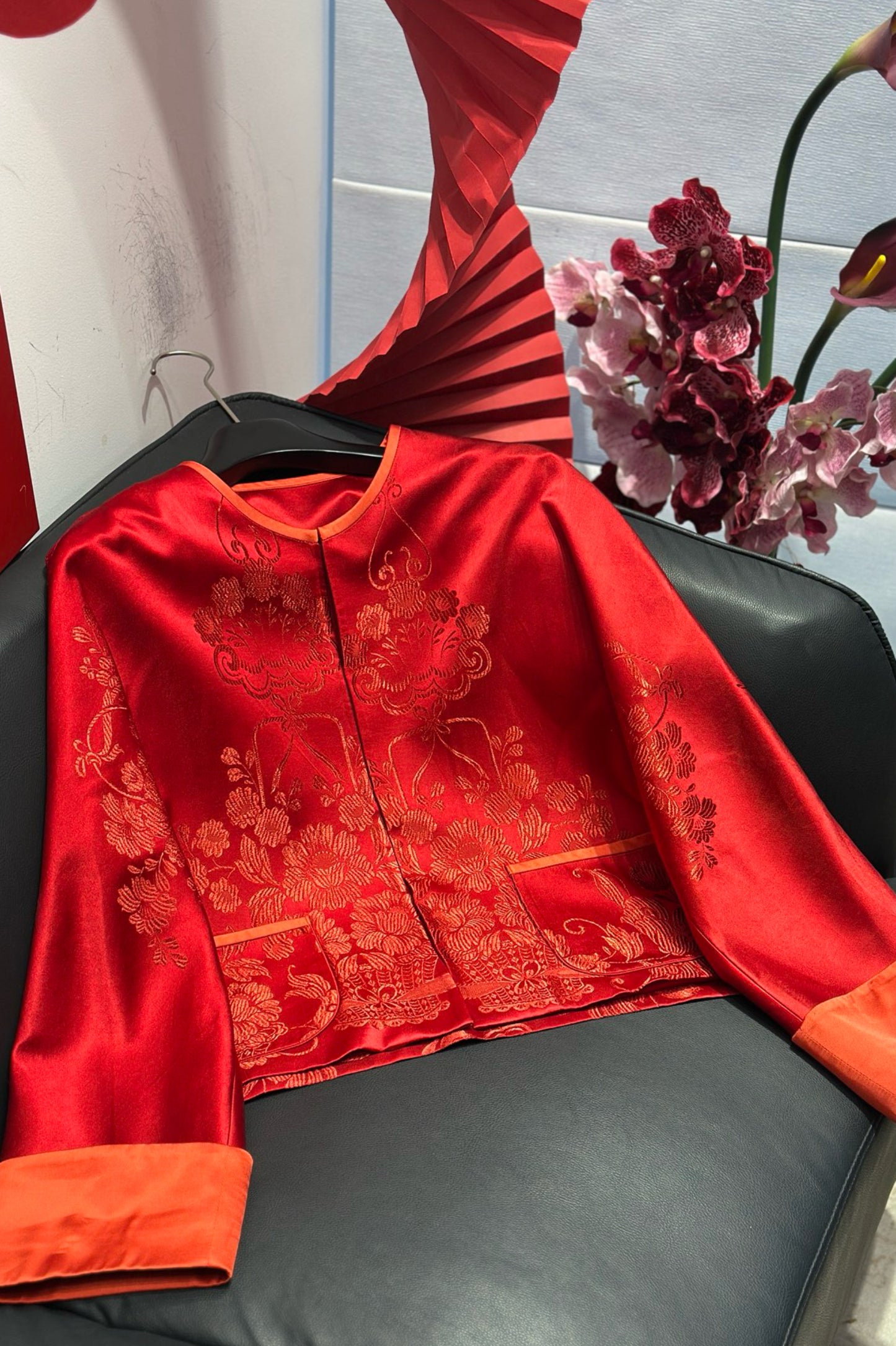 Red Antique Satin Chanel-Style Round Collar Jacket – Rare Floral Basket Motif – One-of-a-Kind