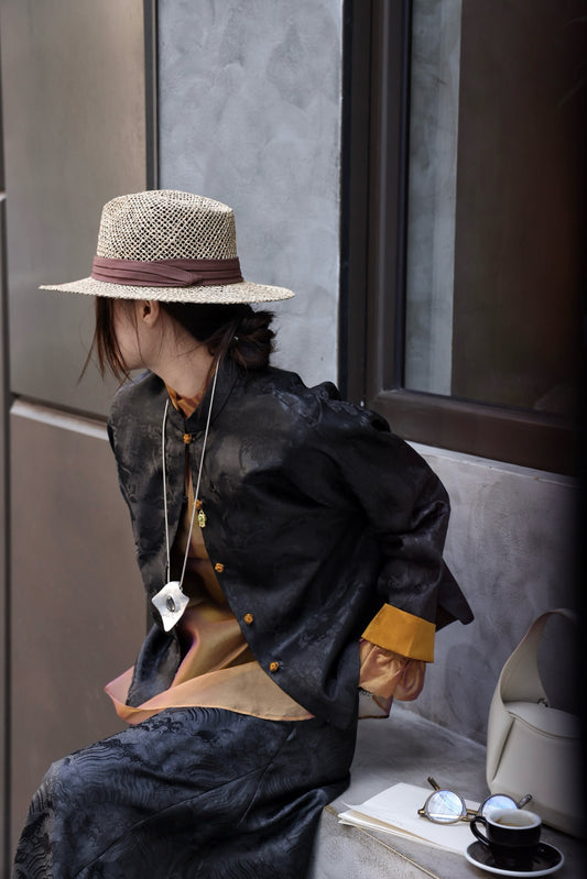 Xiangyunsha Jacket – “Soft Gold from the Mud” – Luminous yet Never Loud